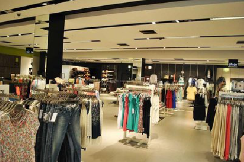 常熟商场里的店面怎么装修？